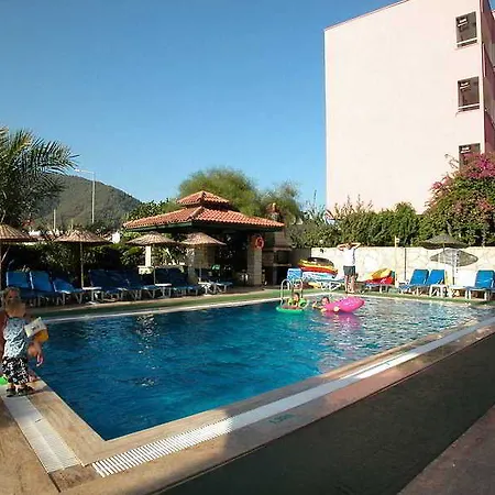 מלון Demircioglu מרמריס